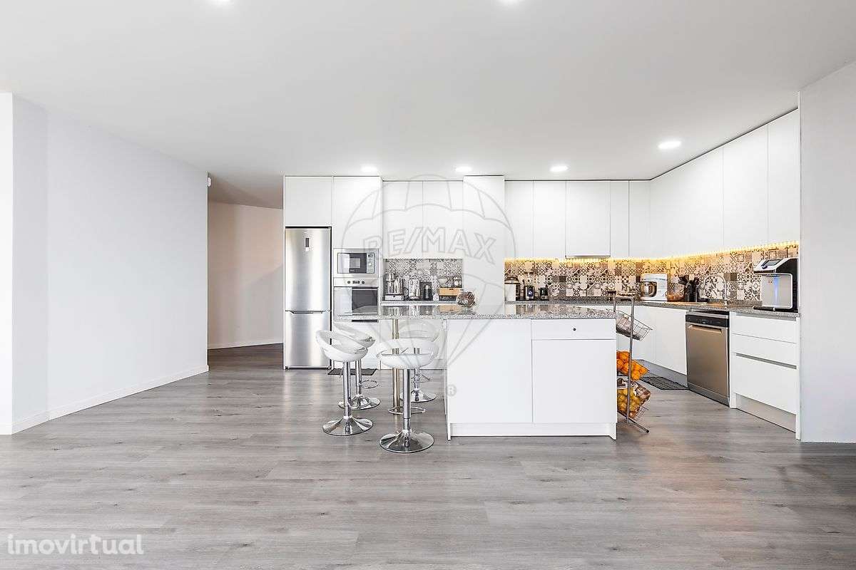 Moradia T4 para venda - Grande imagem: 3/34