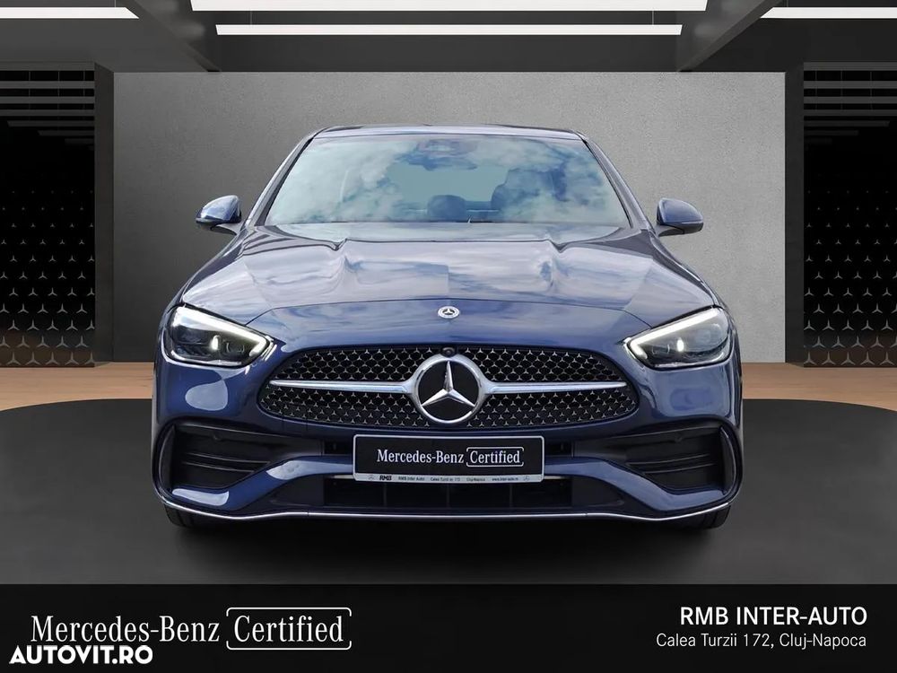 Mercedes-Benz C 300 e 4Matic 9G-TRONIC AMG Line - 13