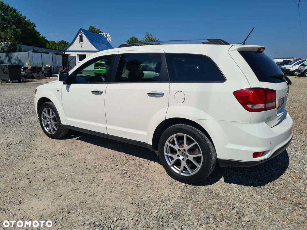 Fiat Freemont 2.0 Multijet 16V DPF Automatik Allrad Lounge - 5