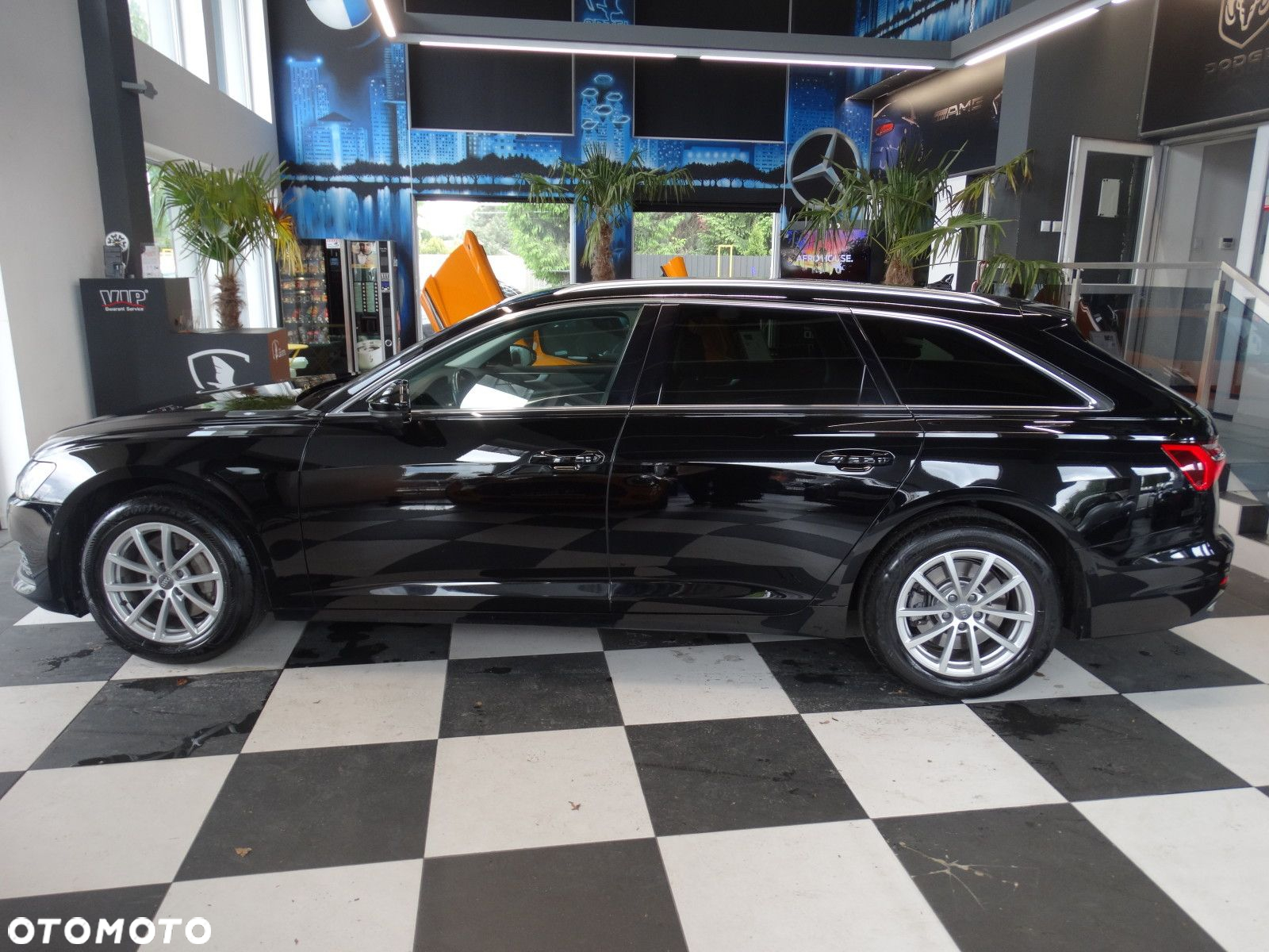 Audi A6 - 8