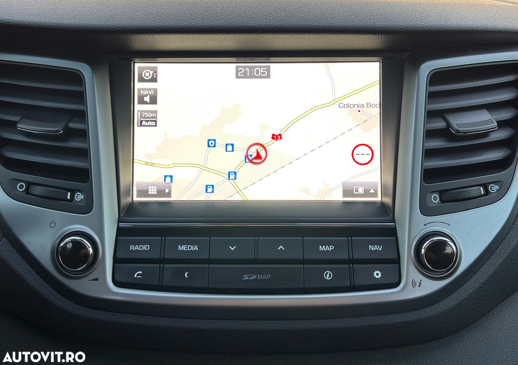 Hyundai Tucson 2.0 CRDI 4WD Automatik Premium - 17