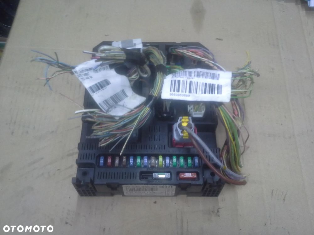 Citroen C4 1.6 HDi zestaw startowy komputer 0281011966 BSI BSM stacyjka klucze - 11