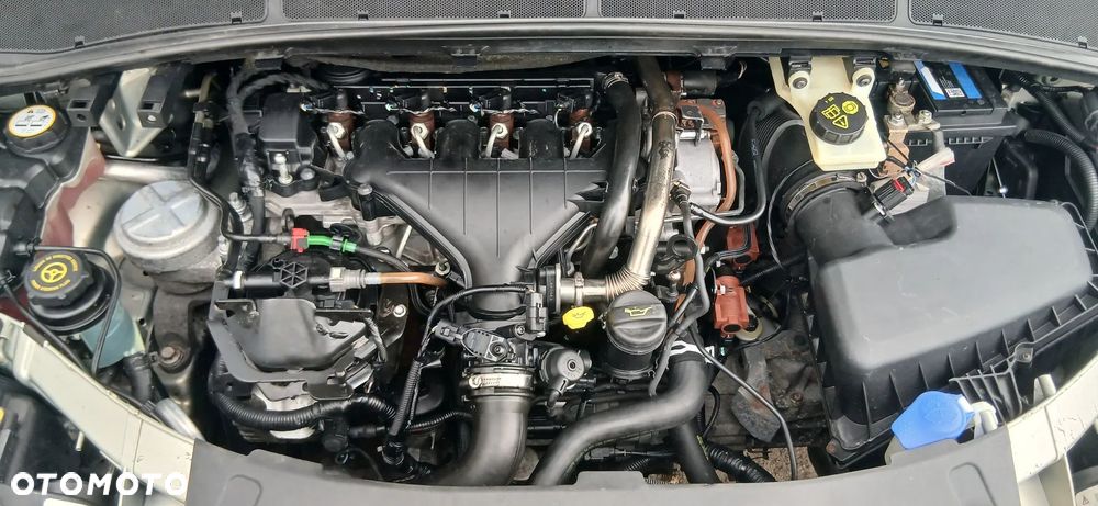 Ford S-Max 2.0 TDCi Titanium - 14