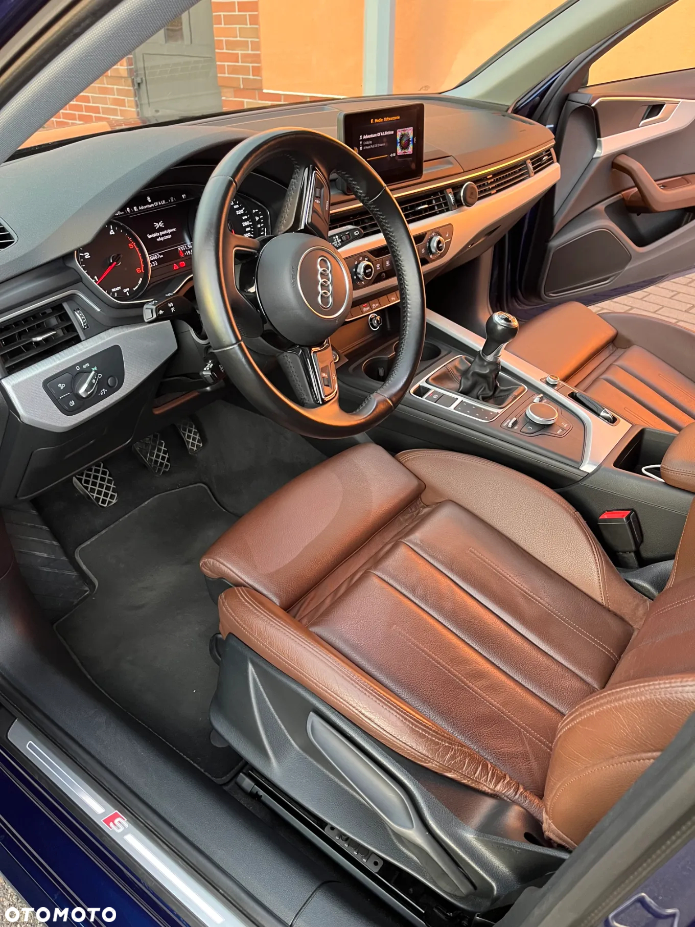Audi A4 Avant 2.0 TDI ultra sport - 31