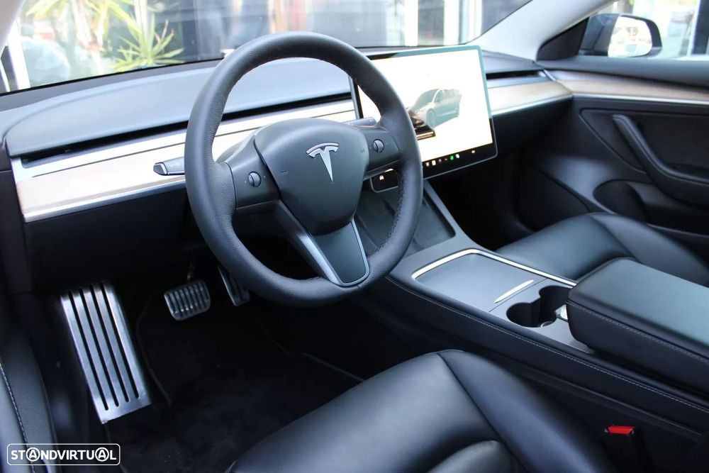 Tesla Model 3 Tração Traseira - 19