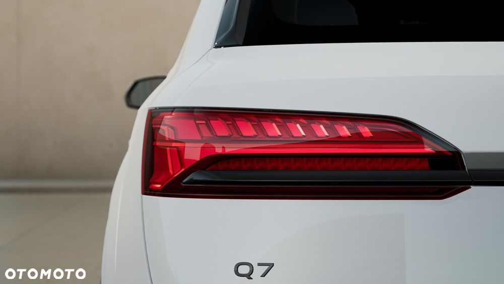 Audi Q7 - 7