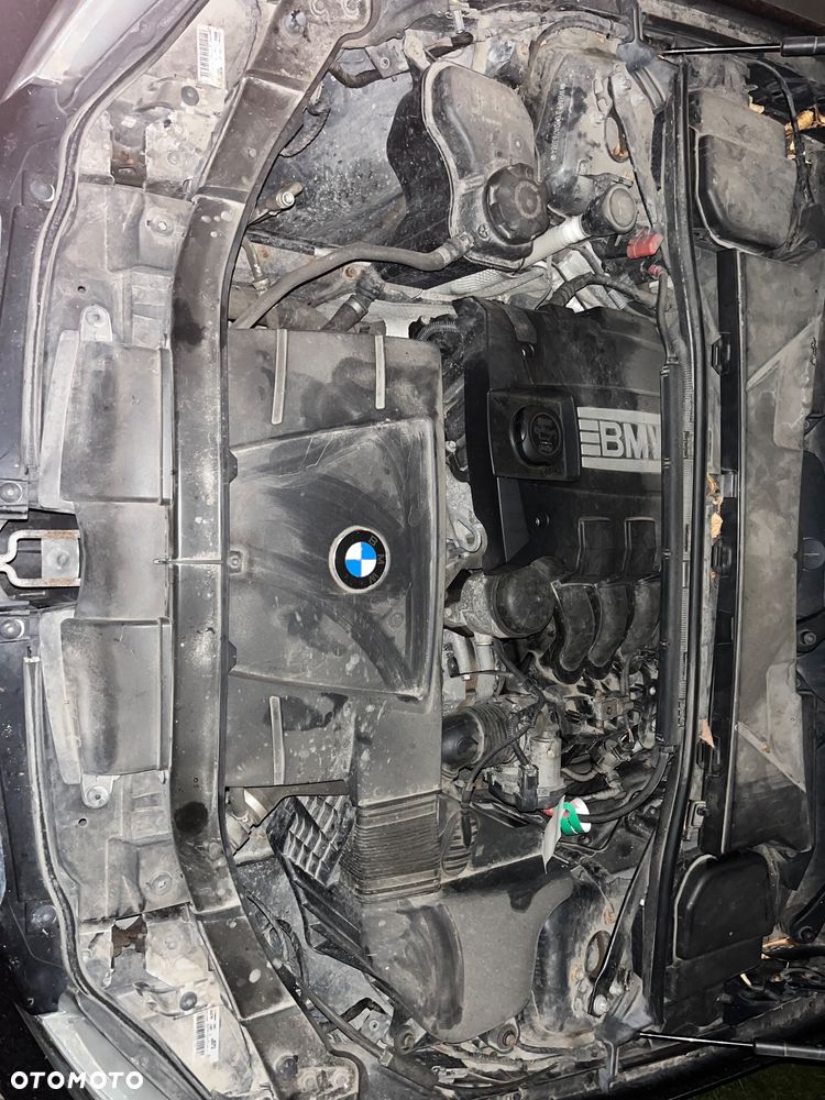 BMW Seria 3 - 16