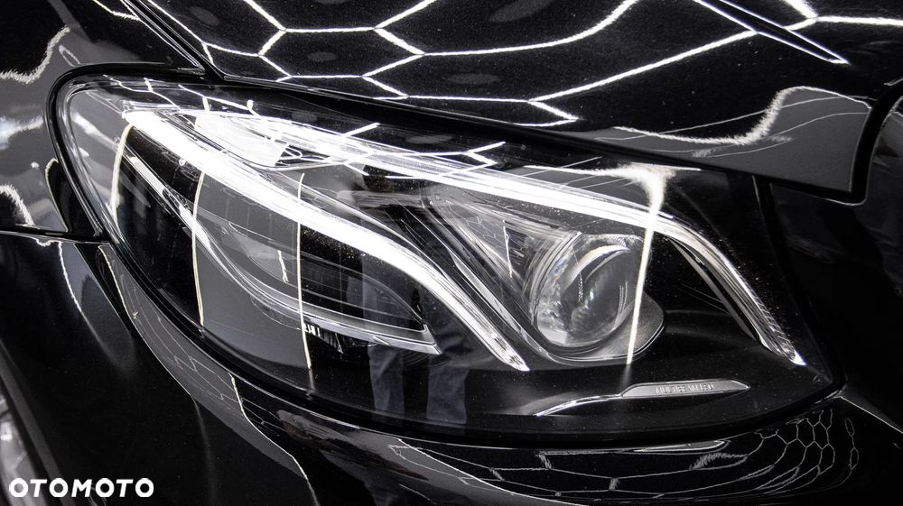 Mercedes-Benz Klasa E 220 d 4-Matic AMG - 11