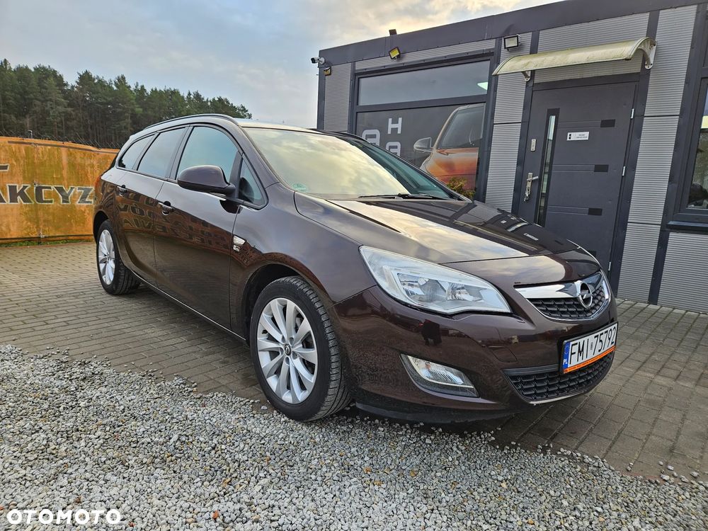 Opel Astra 1.4 Turbo 150 Jahre - 1