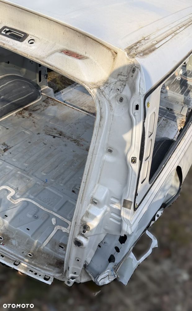 O3 CADILLAC ESCALADE IV 2014 - ESV ĆWIARTKA BŁOTNIK POSZYCIE PRAWY TYŁ TYLNY - 3