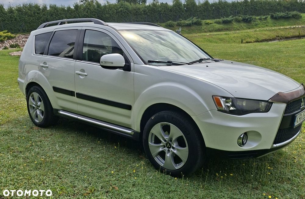 Mitsubishi Outlander - 6