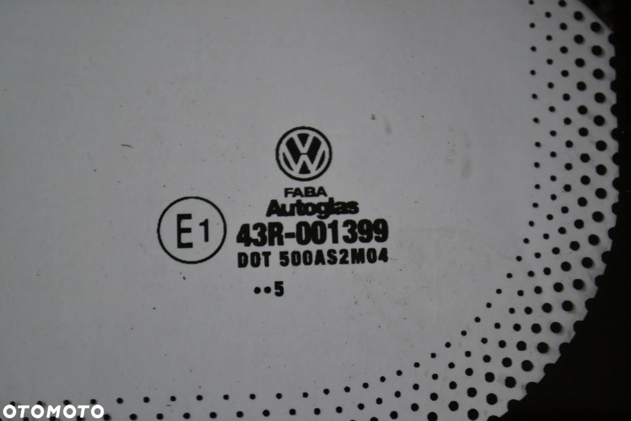VW T4 LIFT MULTIVAN CARAVELLE SZYBA BOCZNA KAROSERYJNA PRAWA TYŁ TYLNA POMORSKIE - 3
