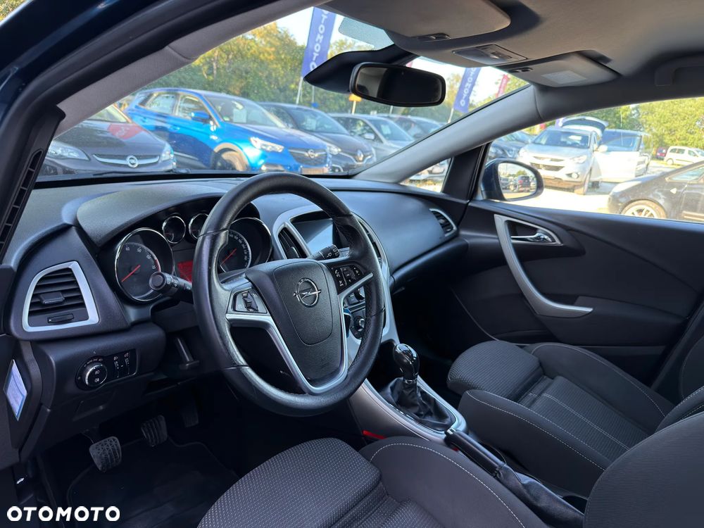 Opel Astra 1.4 T Cosmo - 7