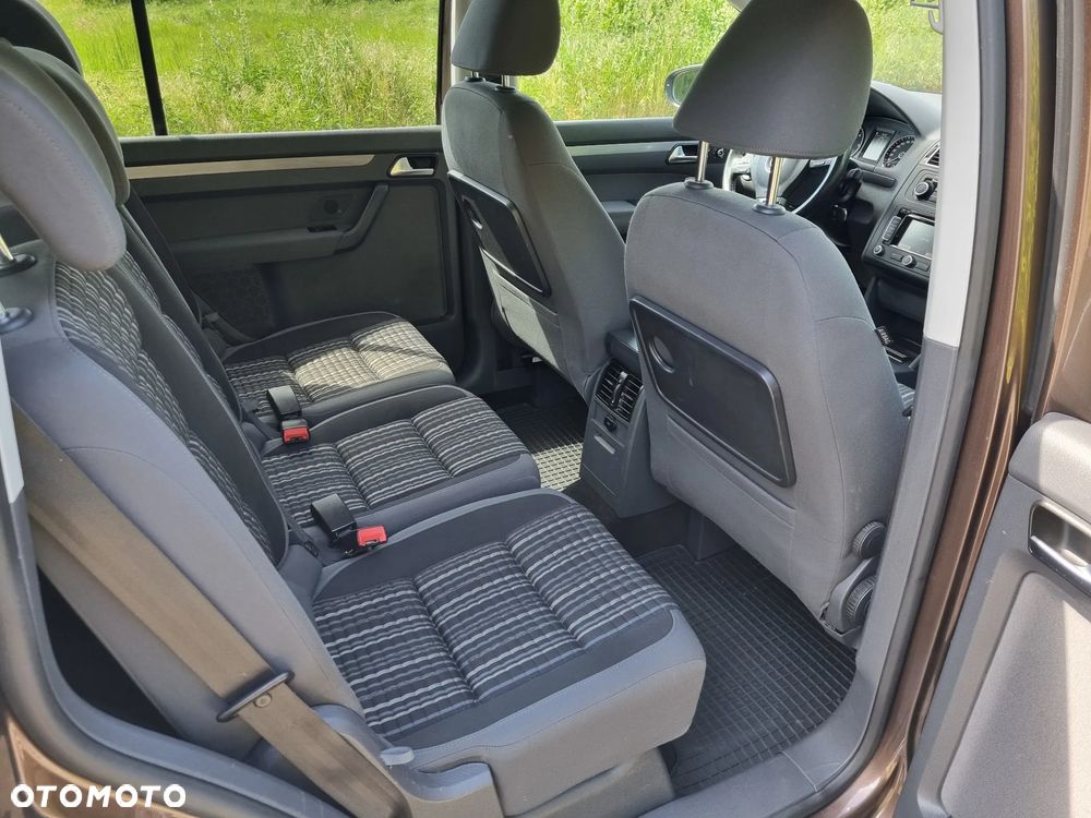 Volkswagen Touran 2.0 TDI DPF Cross - 24