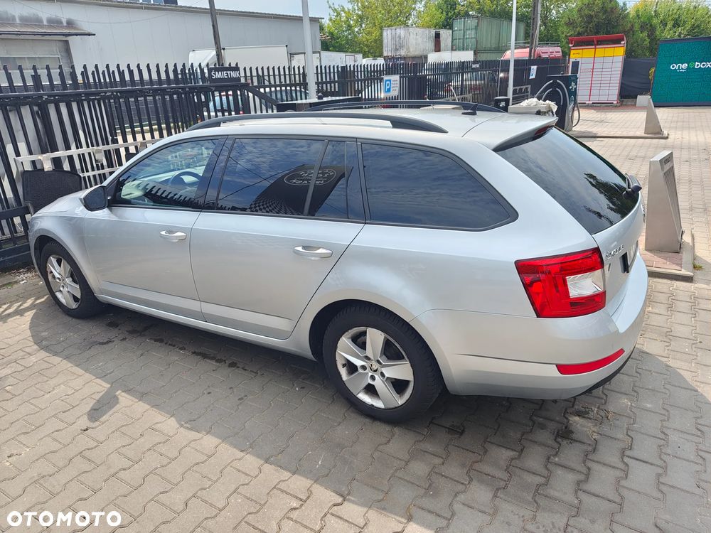 Skoda Octavia 1.6 TDI Ambition - 3