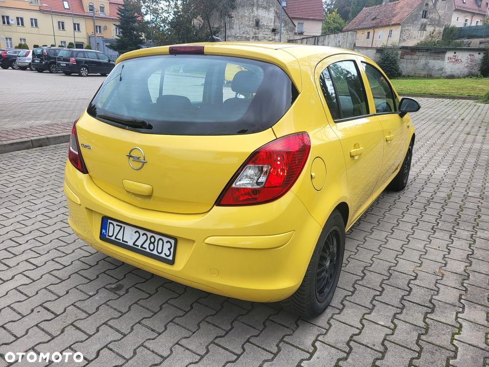 Opel Corsa 1.4 Cosmo - 5