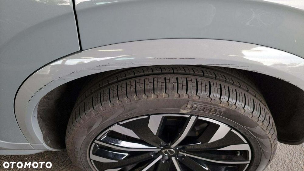 Volvo XC 90 - 16