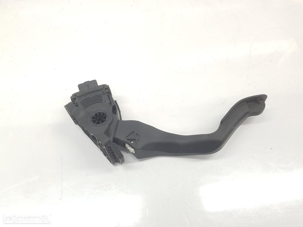 POTENCIÓMETRO PEDAL ACELERADOR PEUGEOT 208 - 1