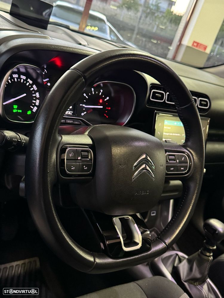 Citroën C3 Aircross PureTech 110 Stop & Start OPF SHINE - 24