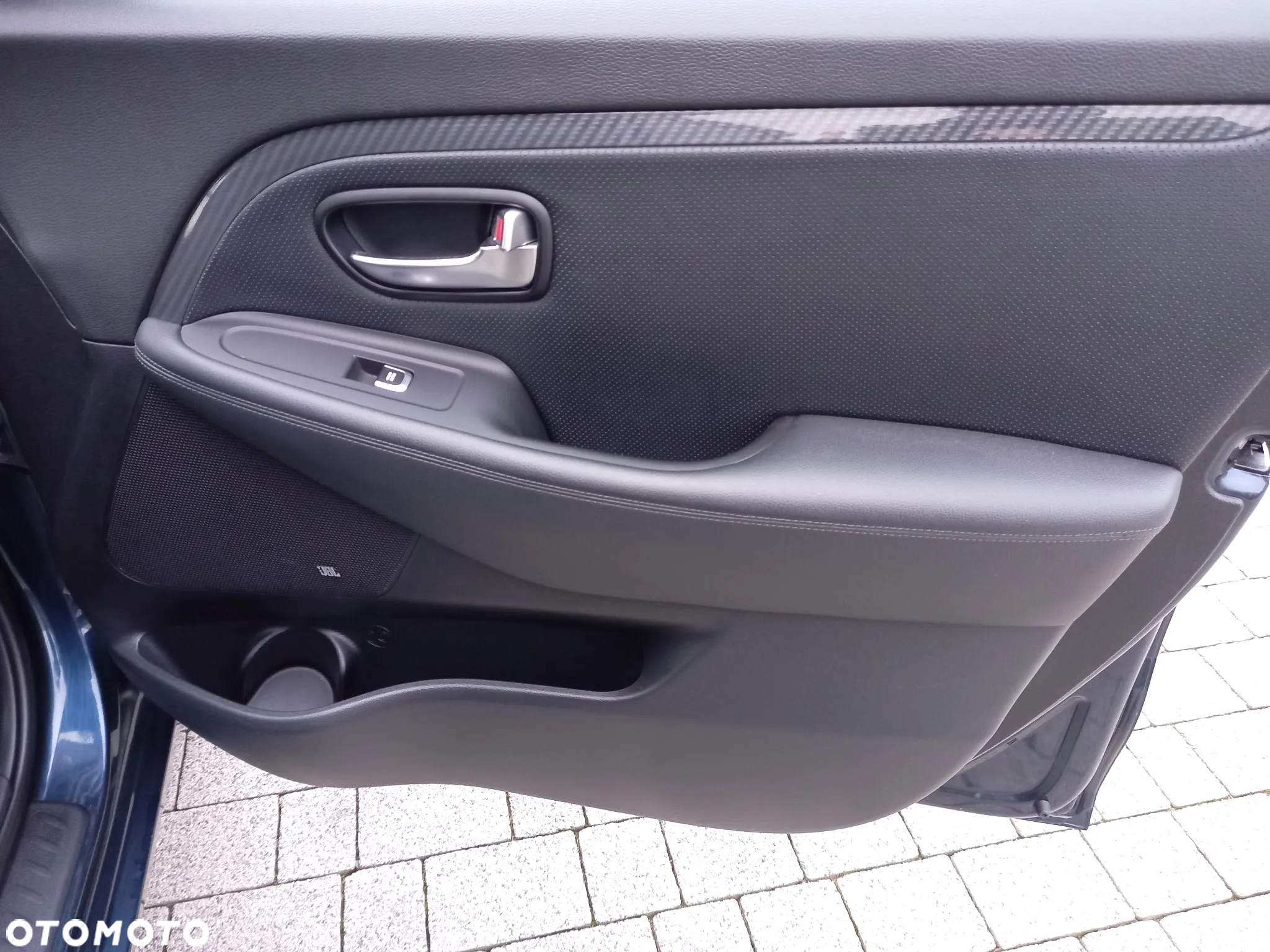 Kia Carens 1.7 CRDi Business Line 7os - 36
