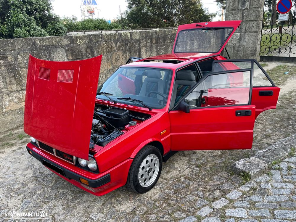 Lancia Delta 1.6 HF Turbo - 10