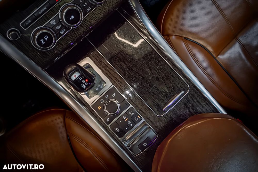 Land Rover Range Rover Sport 3.0 I SDV6 HSE Dynamic - 13