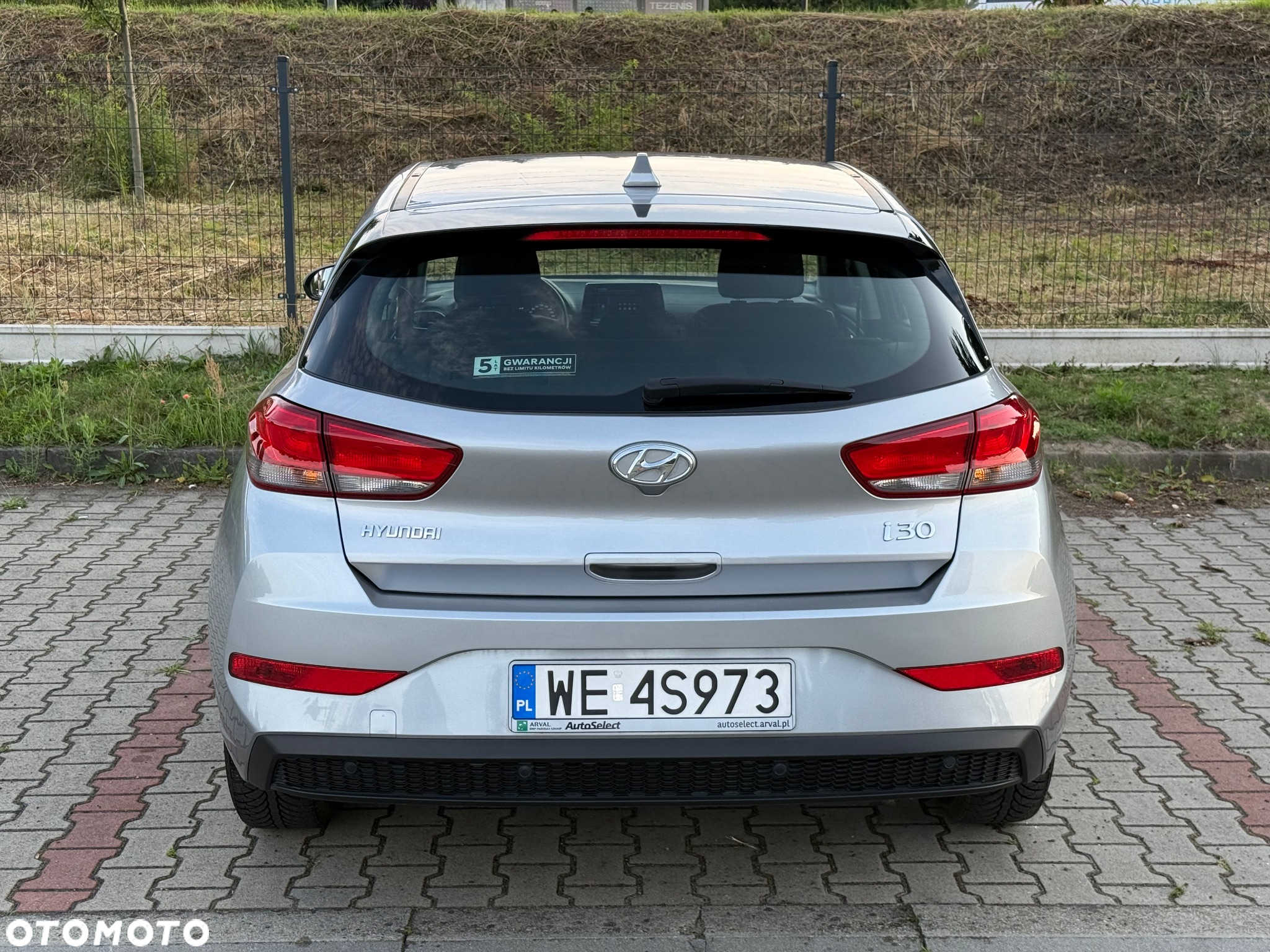 Hyundai i30 1.5 DPI Classic + - 26