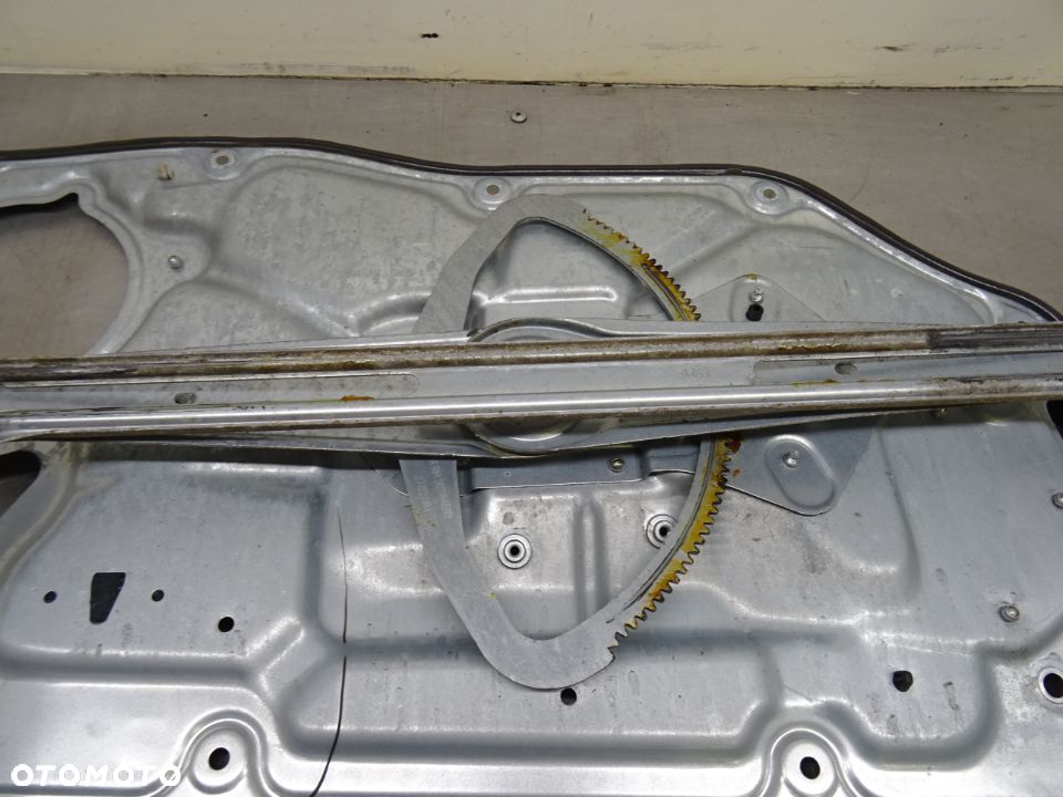 VOLVO V70 III 07-12 2.4D PODNOŚNIK SZYB PRAWY PRZÓD PRZEDNI - 10