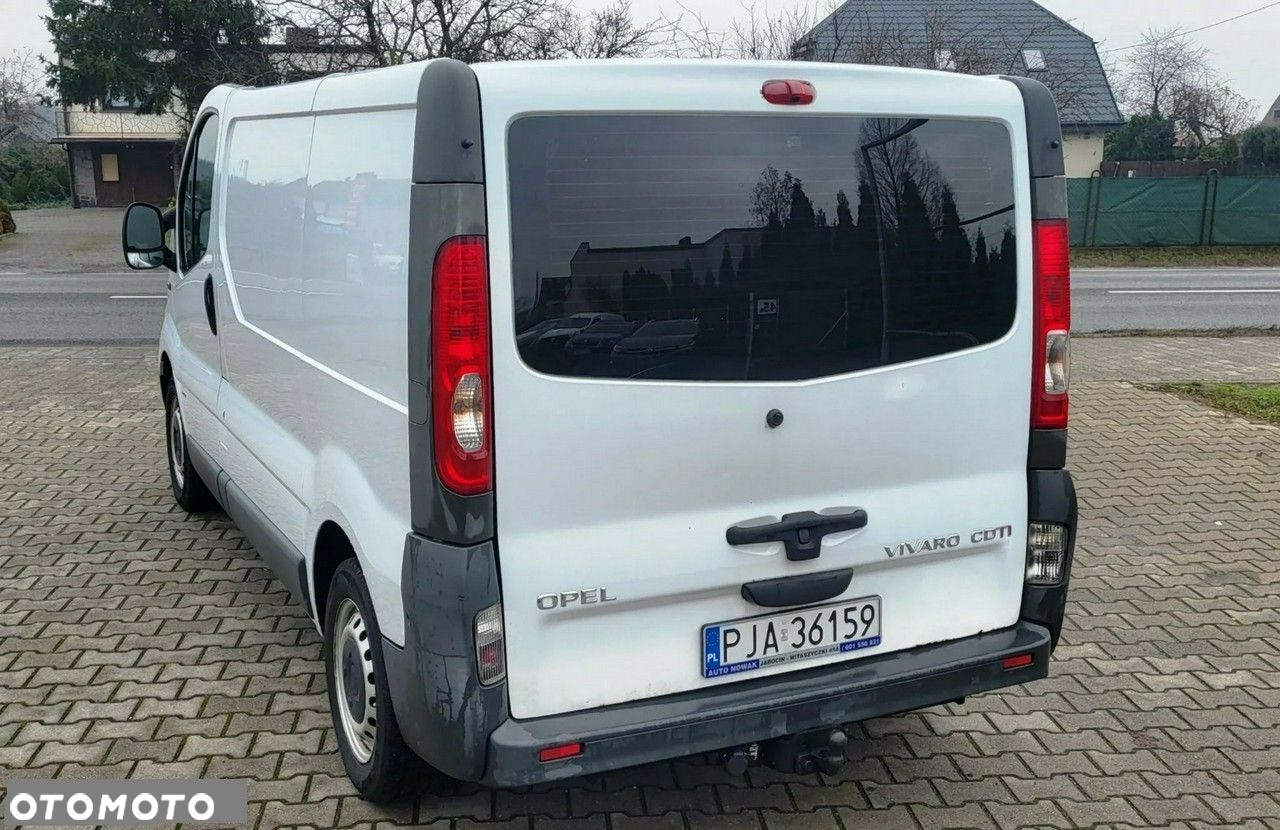 Opel Vivaro - 4