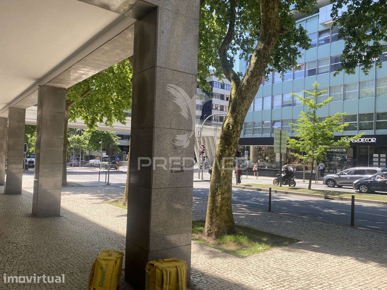 Arrenda-se Loja centro do Porto - Grande imagem: 2/10