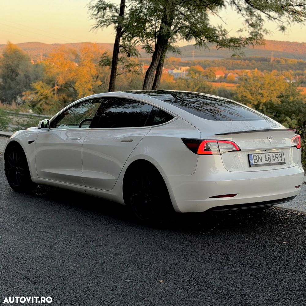 Tesla Model 3 Standard - 5