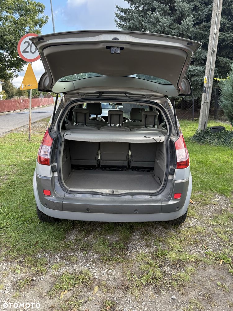 Renault Scenic - 4