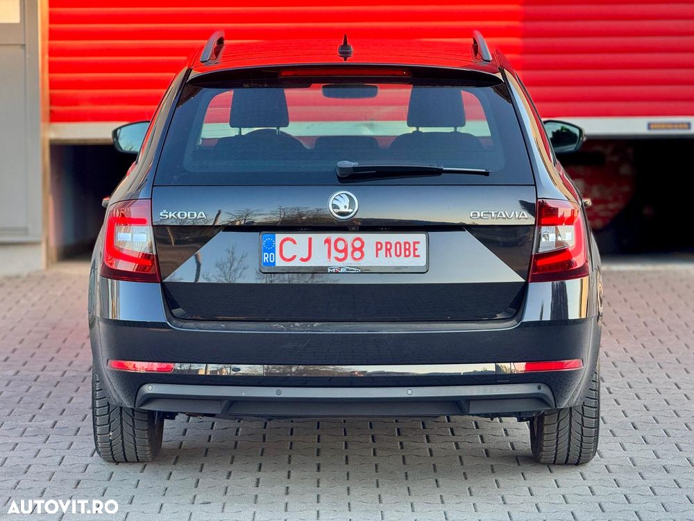 Skoda Octavia 1.6 TDI DSG Style - 14