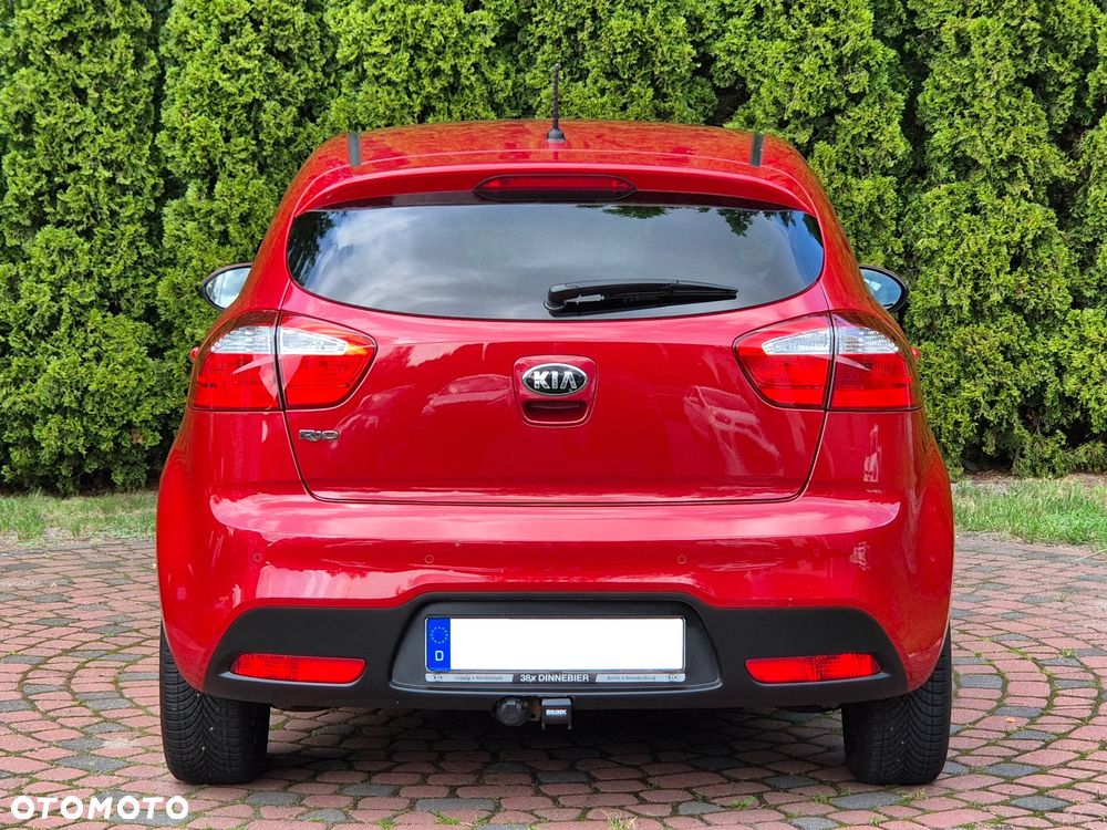 Kia Rio 1.2 Dream Team Edition - 23