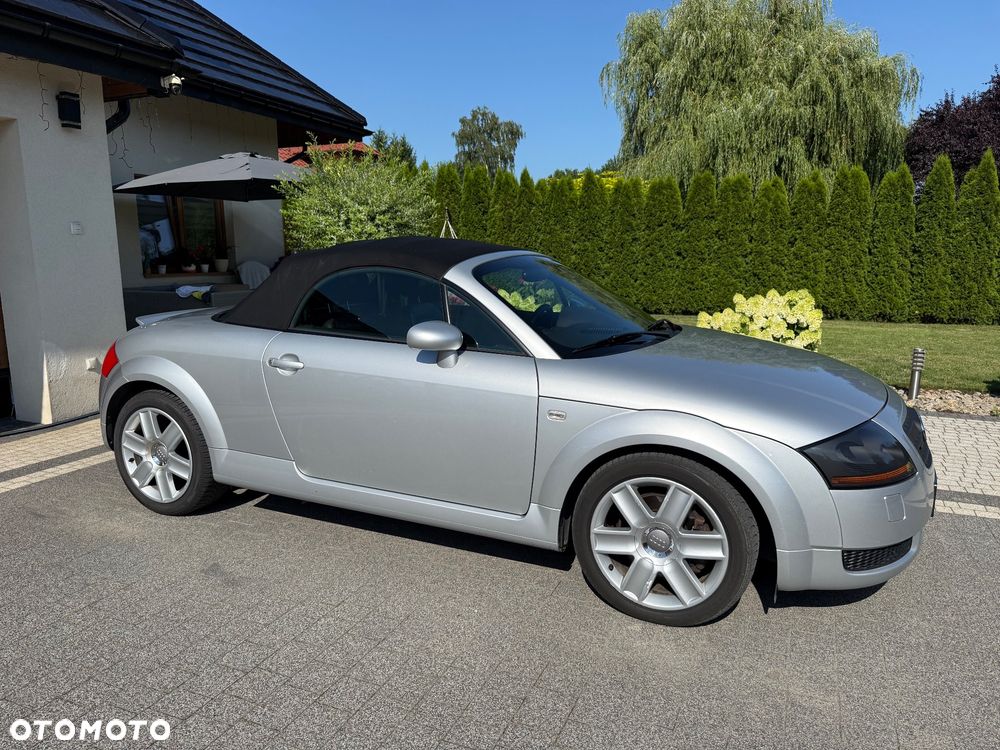 Audi TT Roadster 1.8 T quattro - 10