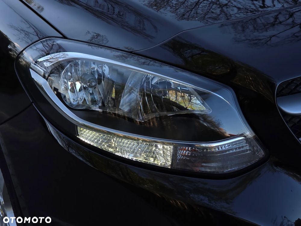 Mercedes-Benz Klasa B 180 d BlueEFFICIENCY Edition - 14
