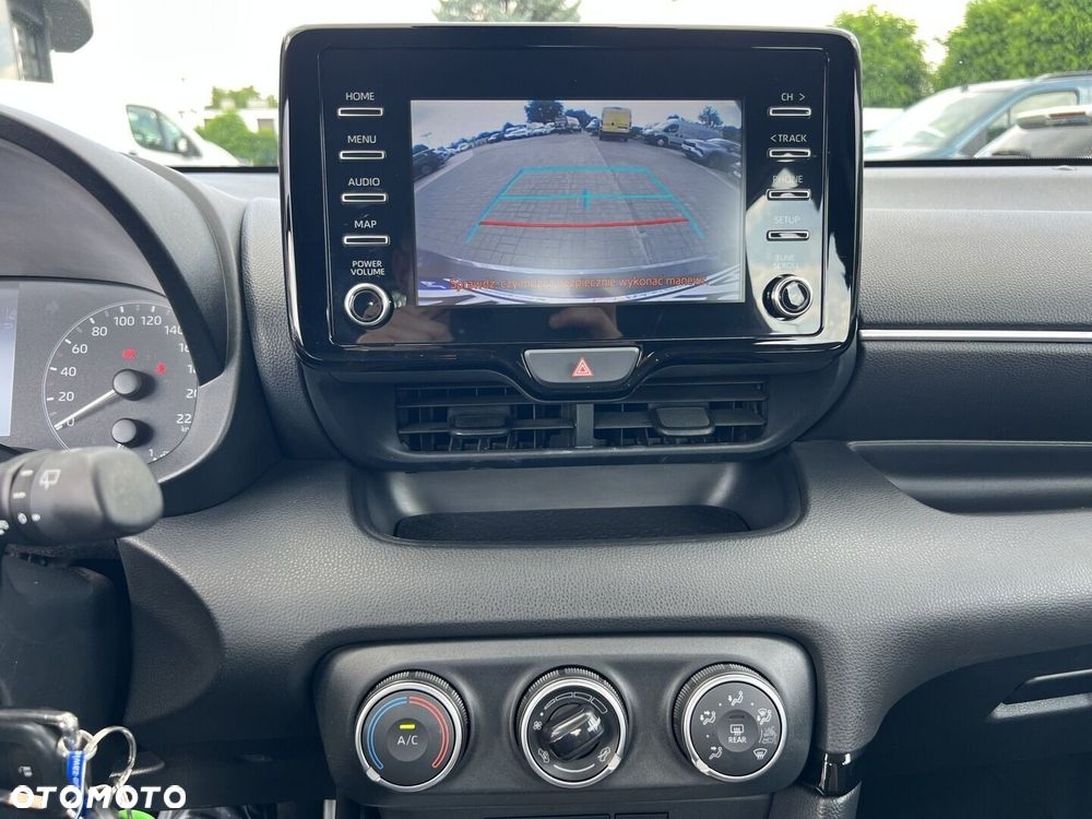 Toyota Yaris - 21