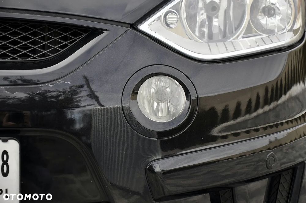 Ford S-Max - 32