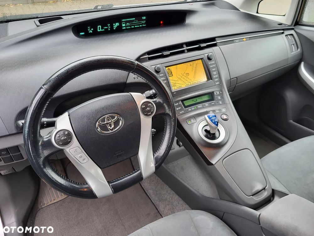 Toyota Prius - 23