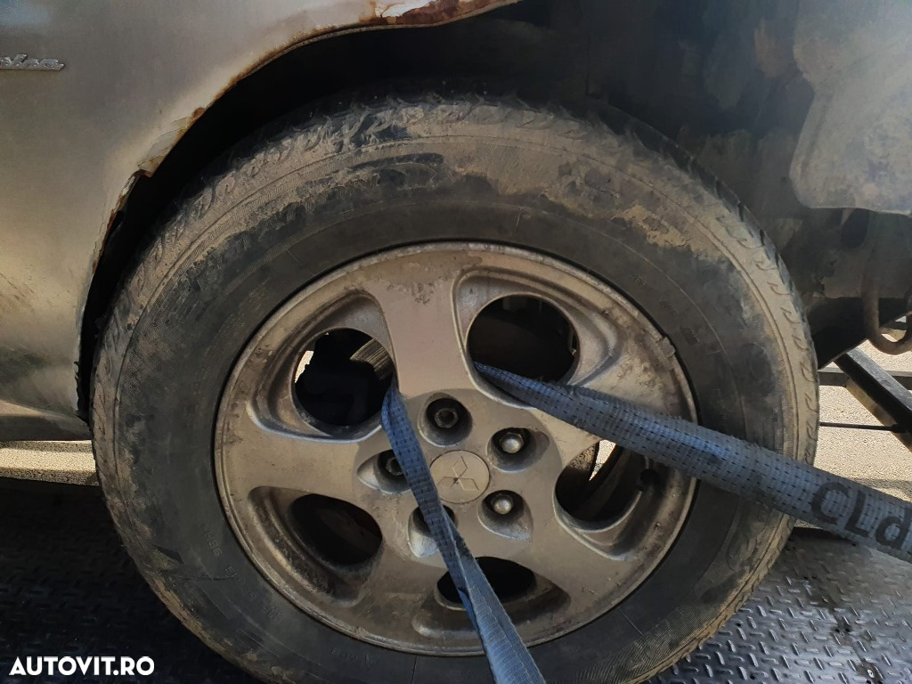 usa portiera stanga dreapta barele longitudinale carlig remorcare complet Mitsubishi Pajero Pinin motor 1.8 benzina 114cp dezmembrez - 8