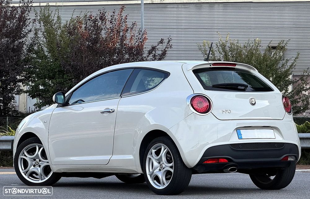 Alfa Romeo MiTo 1.6 JTD Distinctive S&S - 6