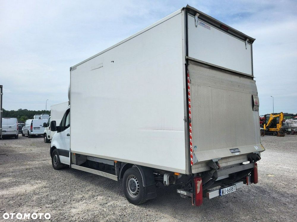 Mercedes-Benz Sprinter - 6