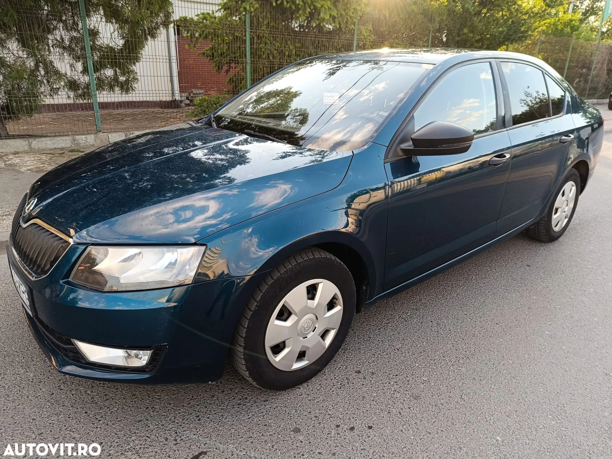 Skoda Octavia 1.6 TDI AMBITION - 3