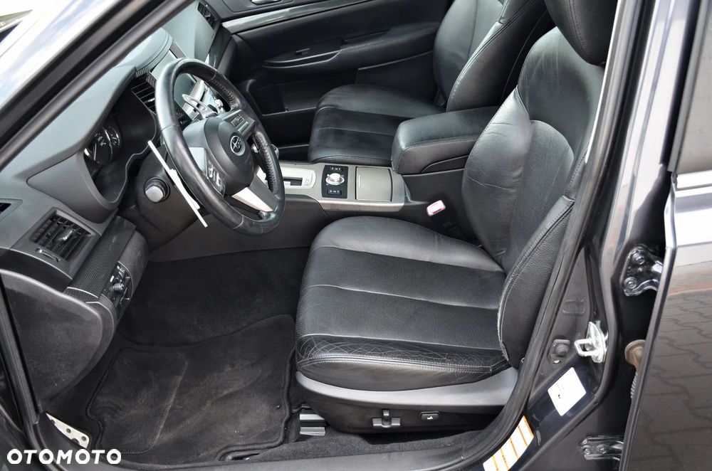 Subaru Legacy 2.5i GT - 20
