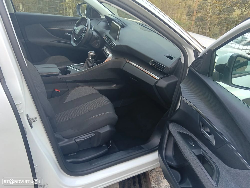 Peugeot 3008 1.5 BlueHDi Allure - 10