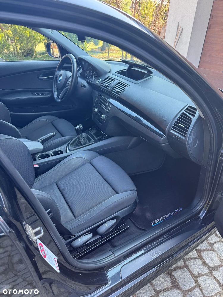 BMW Seria 1 - 15