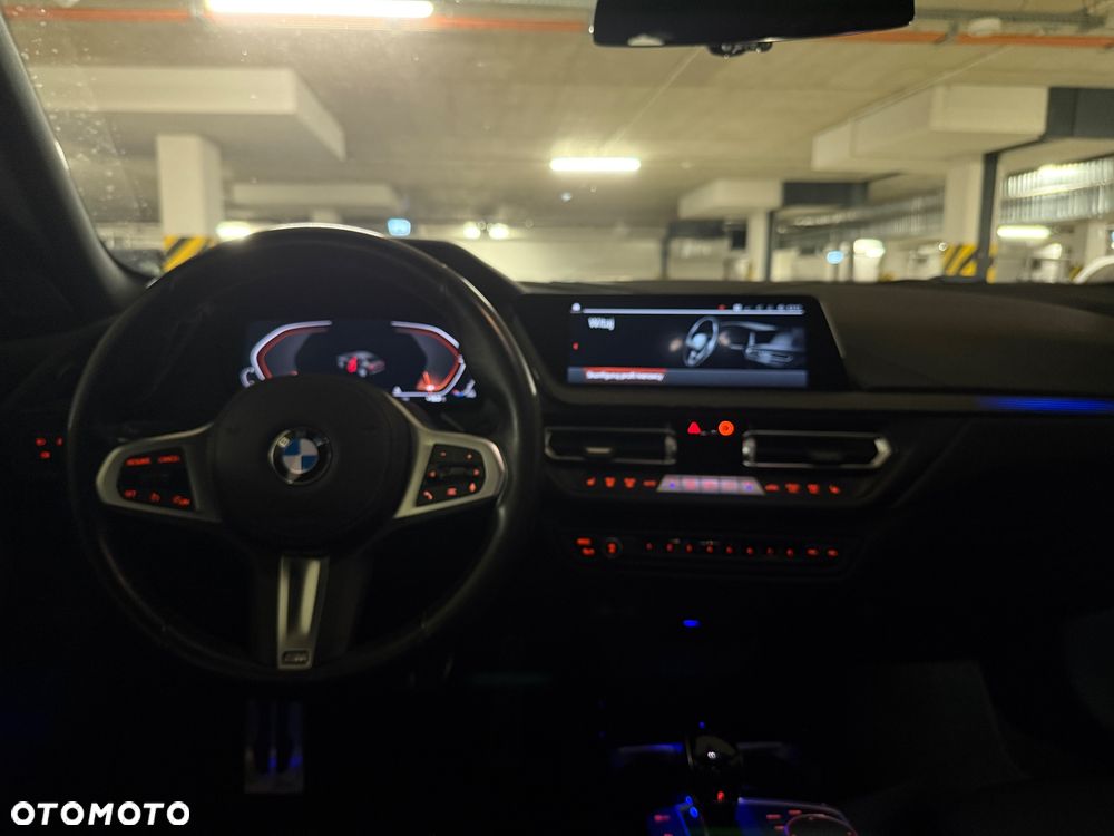BMW Seria 2 218i M Sport - 11