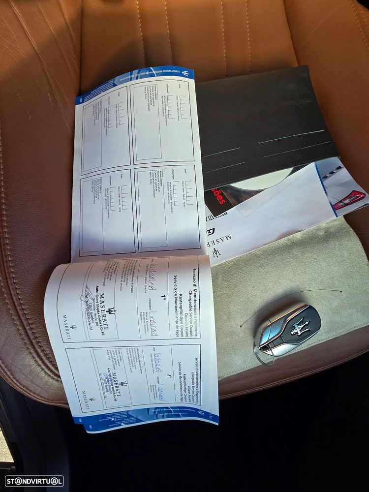 Maserati Ghibli Auto - 23