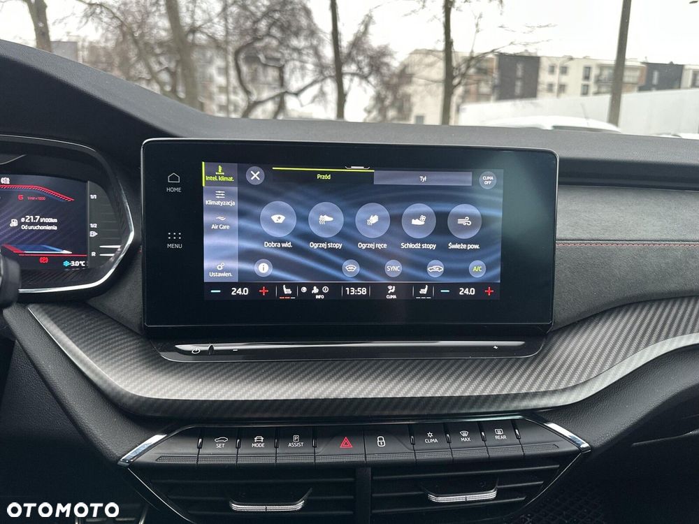 Skoda Octavia 2.0 TDI RS DSG - 25