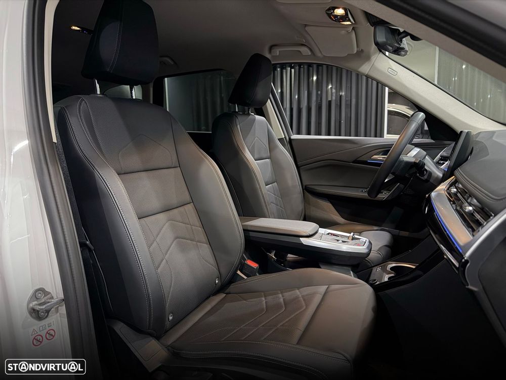 BMW iX1 eDrive20 xLine - 37